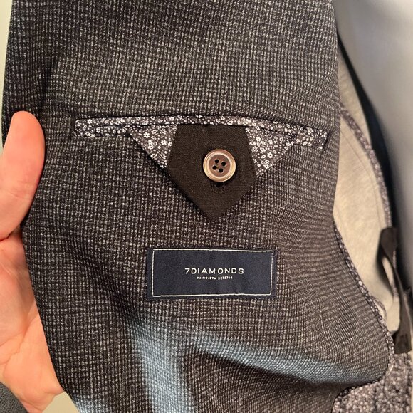 7 Diamonds Men's gray on gray Blazer sports suit coat Jacket XL 46R EUC - Picture 4 of 6